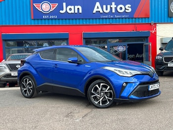 Used Toyota C-HR 2020 for sale - 79107500: Photo