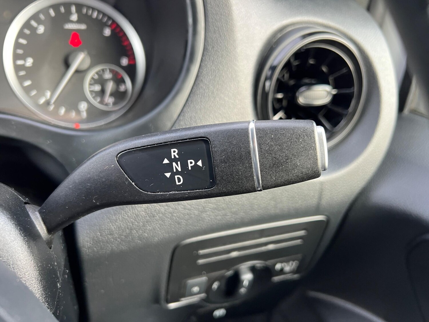 Used Mercedes-Benz Vito for sale - 77671771: Photo 31