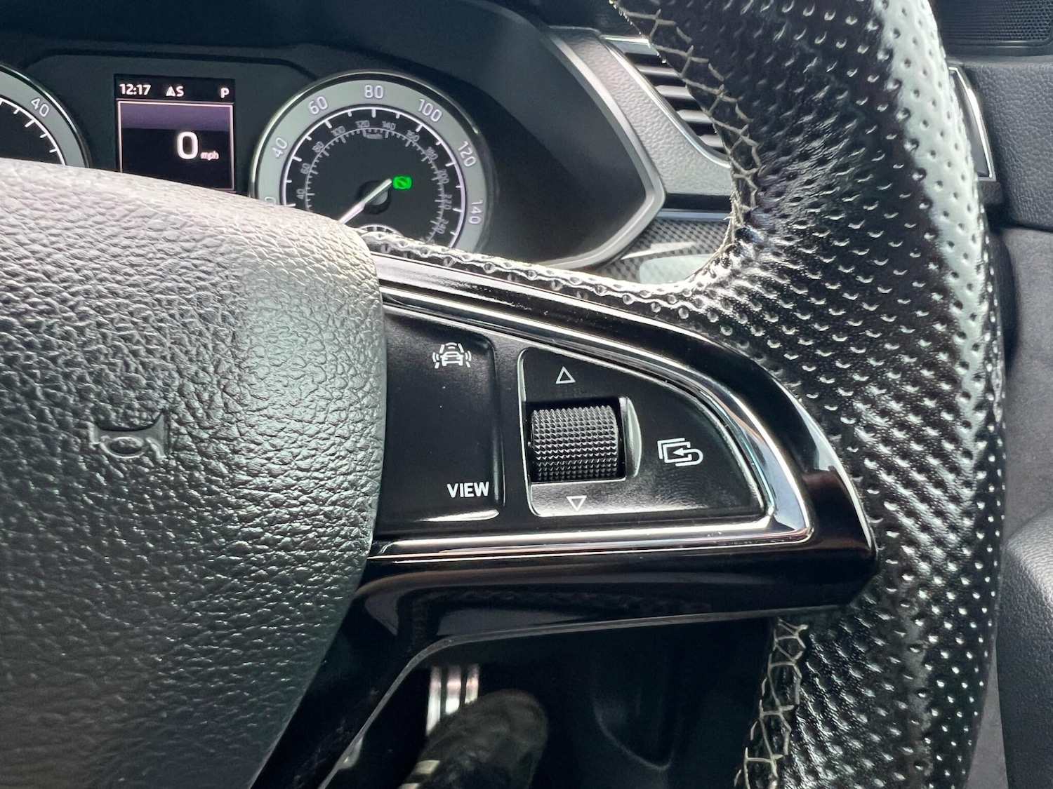 Used Skoda Superb for sale - 77671588: Photo 40