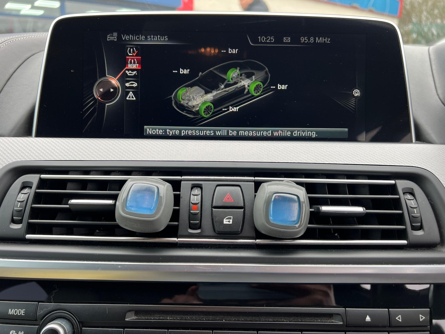 Used BMW 6 Series 2015 for sale - 77670658: Photo 23