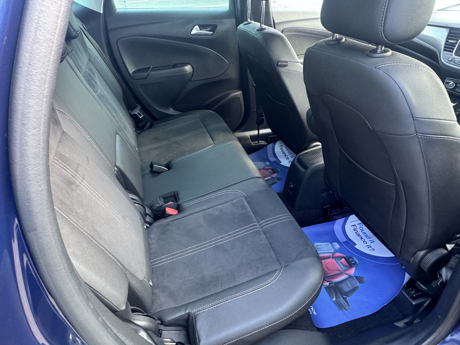 Used Vauxhall Crossland 2023 for sale - 77888472: Photo 23