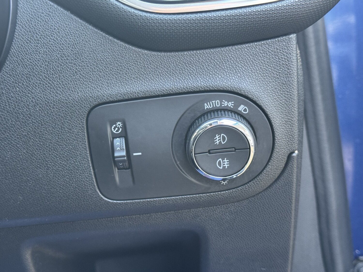 Used Vauxhall Crossland 2023 for sale - 77888472: Photo 28