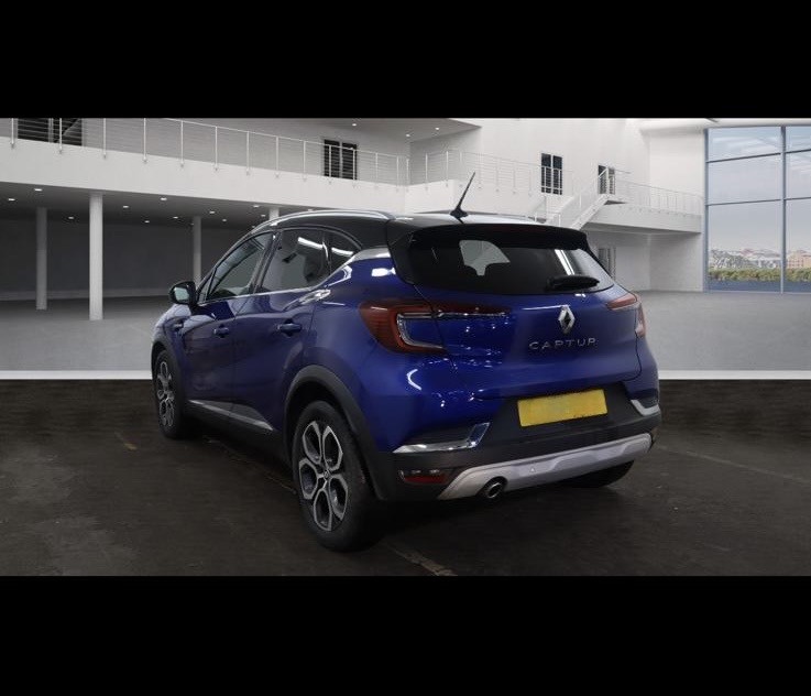 Used Renault Captur 2021 for sale - 77888408: Photo 3