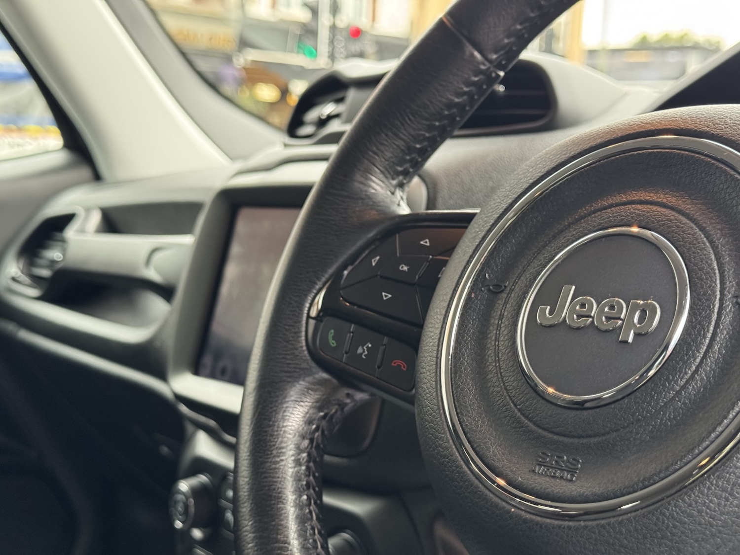 Used Jeep Renegade 2020 for sale - 77836819: Photo 25