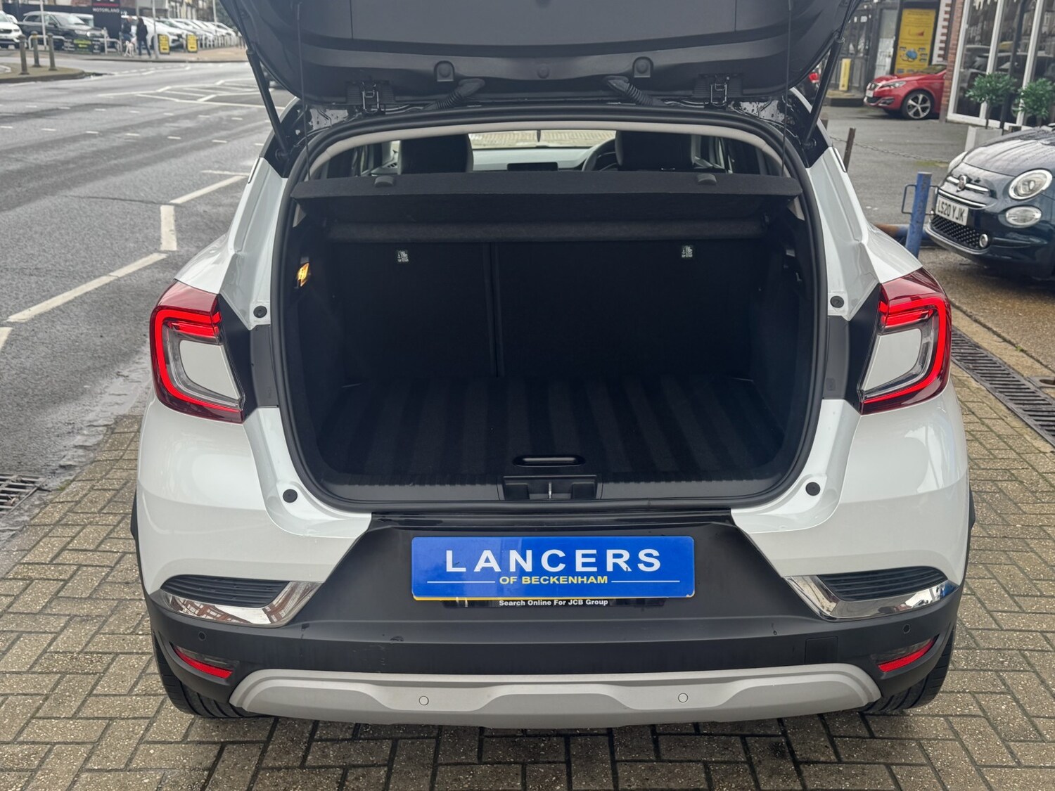 Used Renault Captur 2022 for sale - 78056940: Photo 16