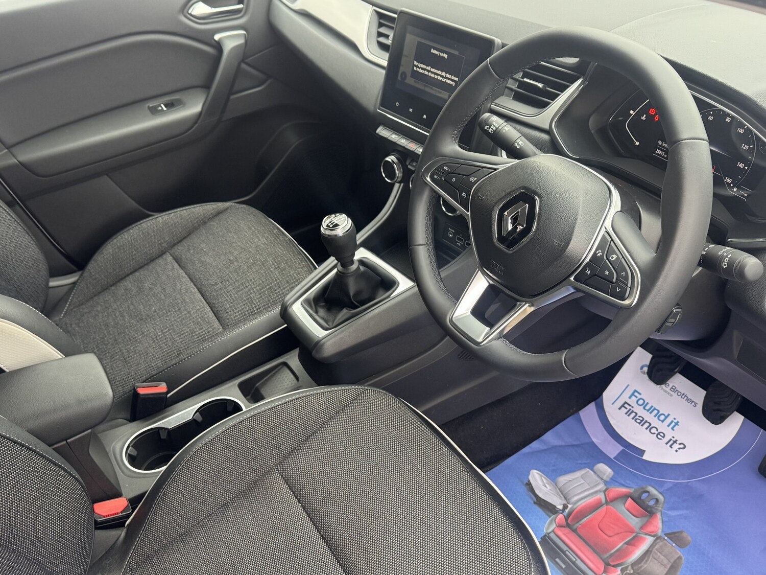 Used Renault Captur 2022 for sale - 78056940: Photo 25
