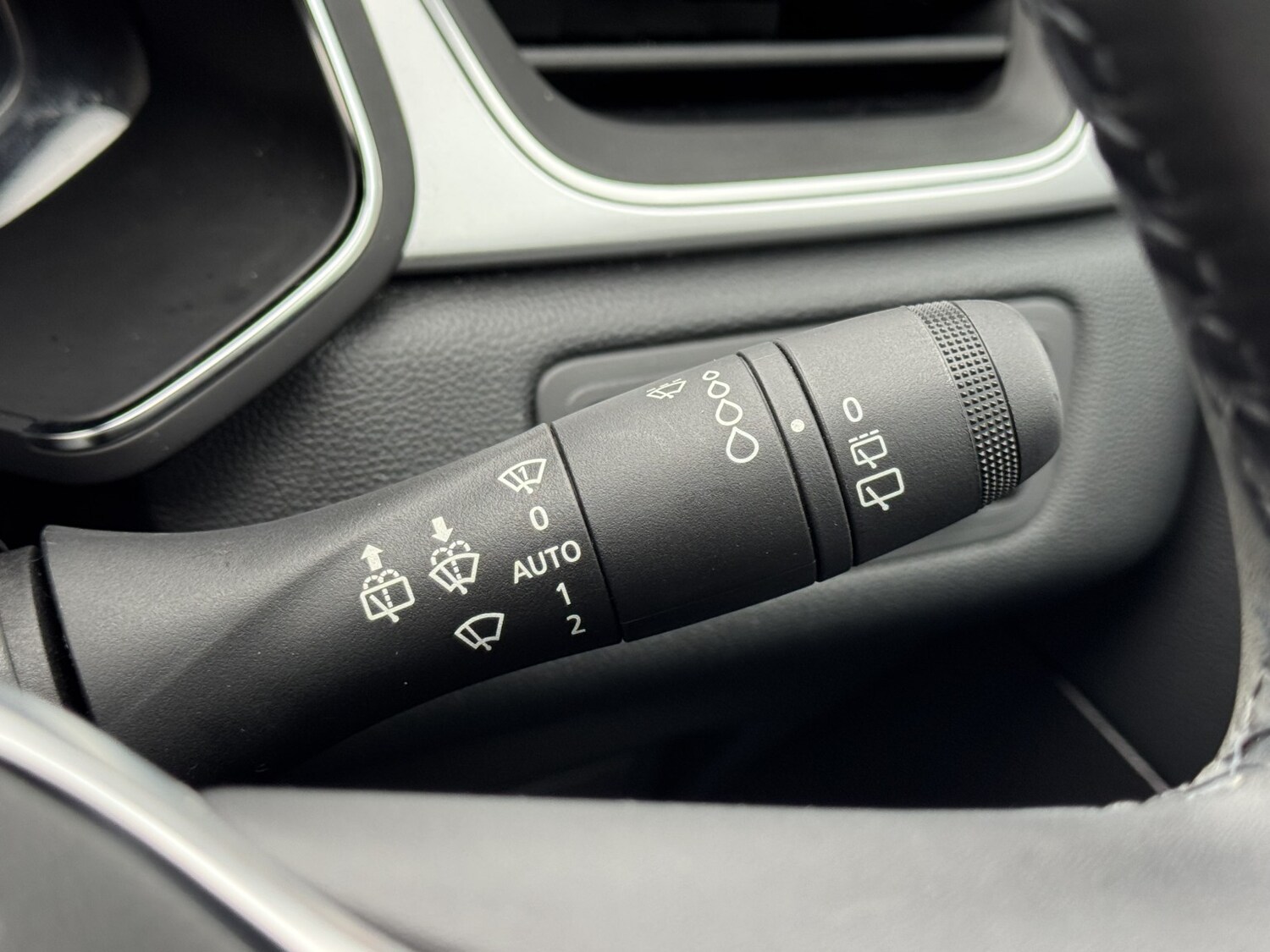 Used Renault Captur 2022 for sale - 78056940: Photo 33