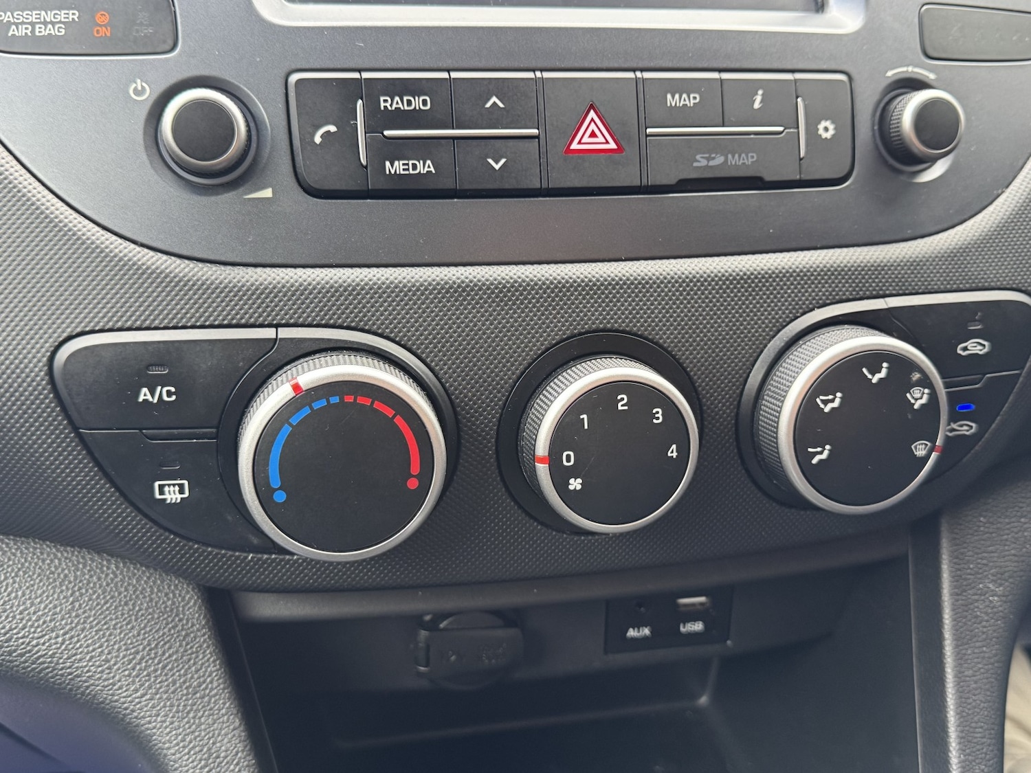 Used Hyundai i10 2019 for sale - 78134960: Photo 30