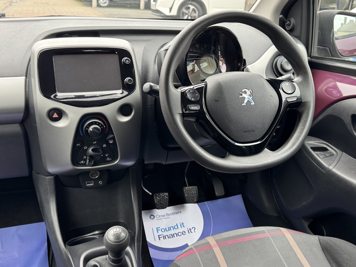 Used Peugeot 108 2014 for sale - 77836880: Photo 21