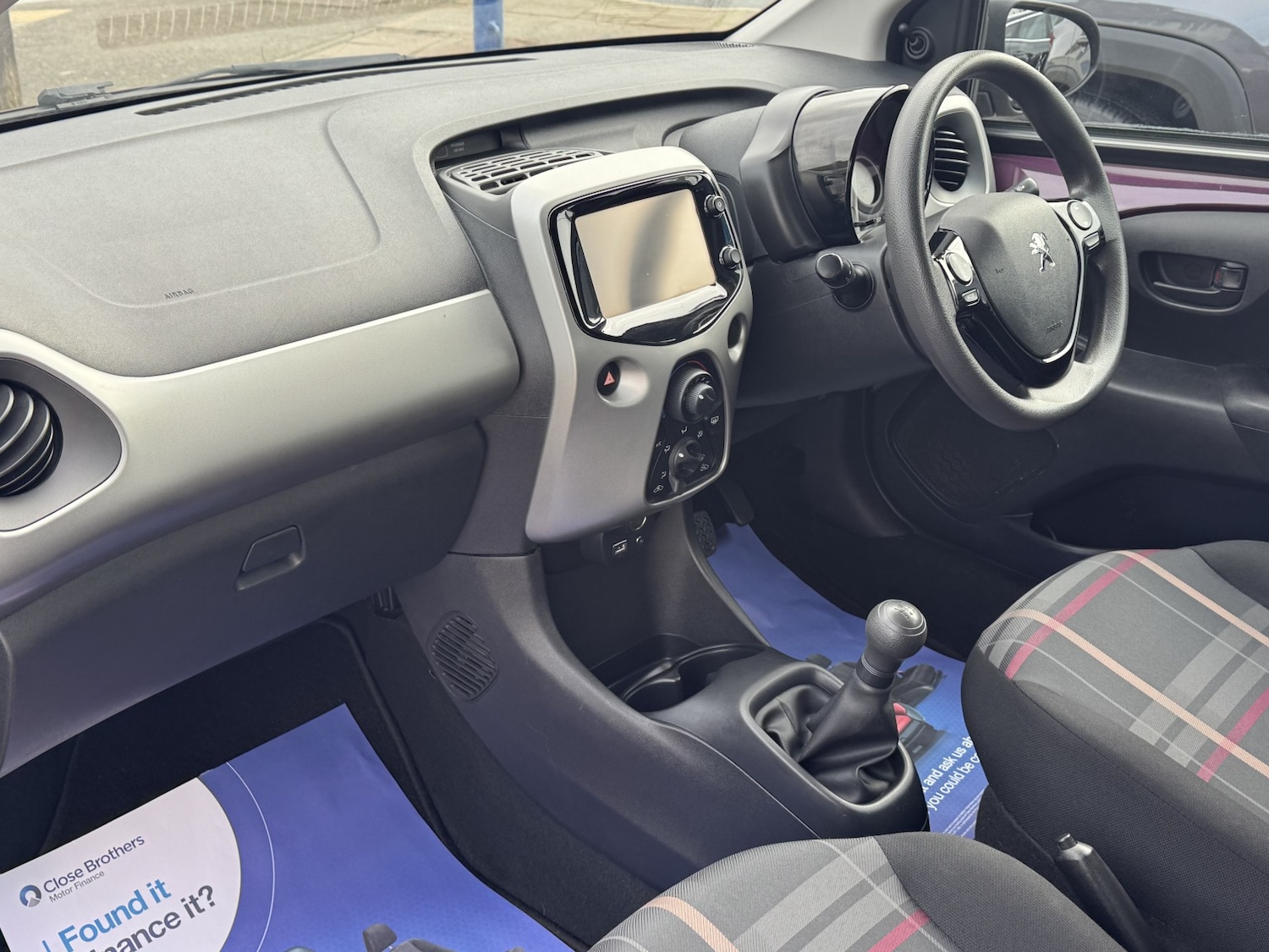 Used Peugeot 108 2014 for sale - 77836880: Photo 22