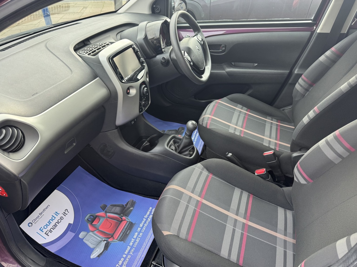 Used Peugeot 108 2014 for sale - 77836880: Photo 5