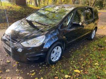 2015 (15) 2L Zetec 5dr