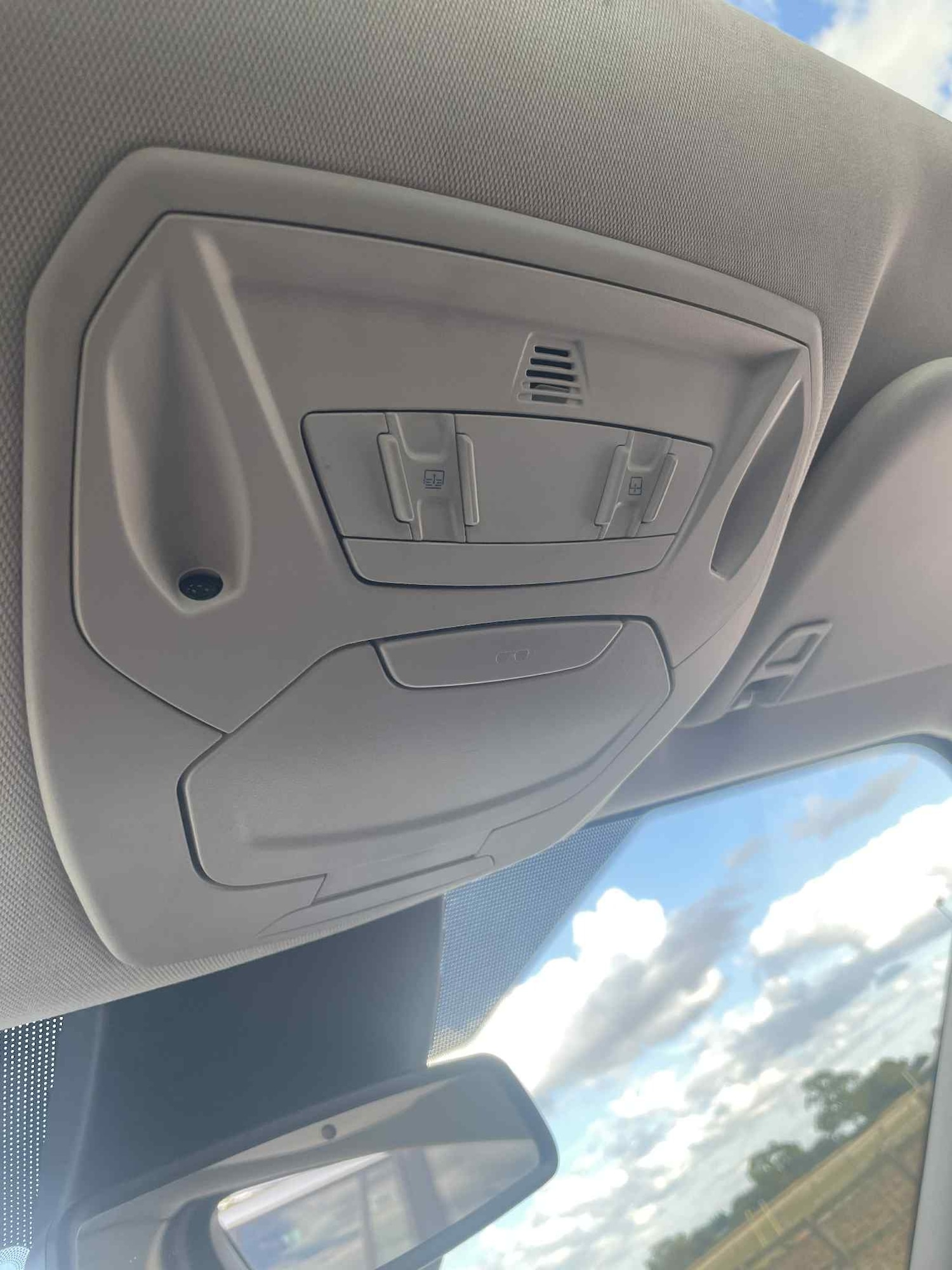Used Ford Kuga 2014 for sale - 76341119: Photo 17