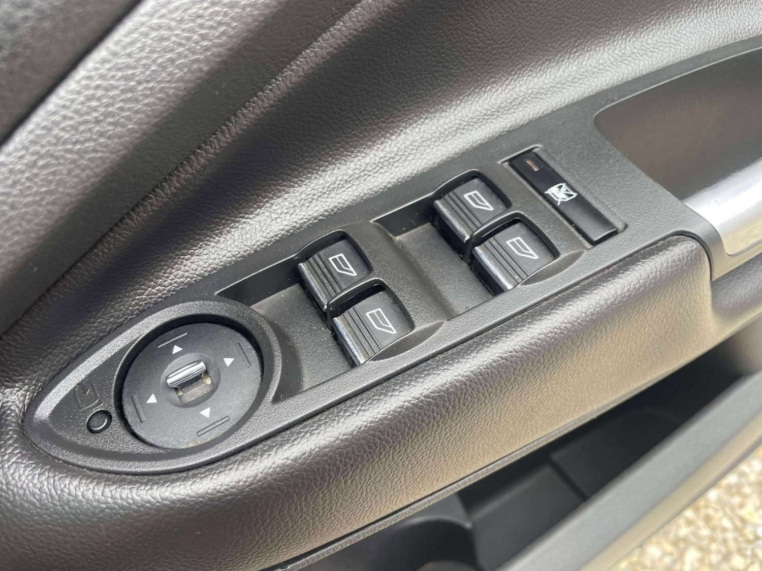 Used Ford Kuga 2014 for sale - 76341119: Photo 30