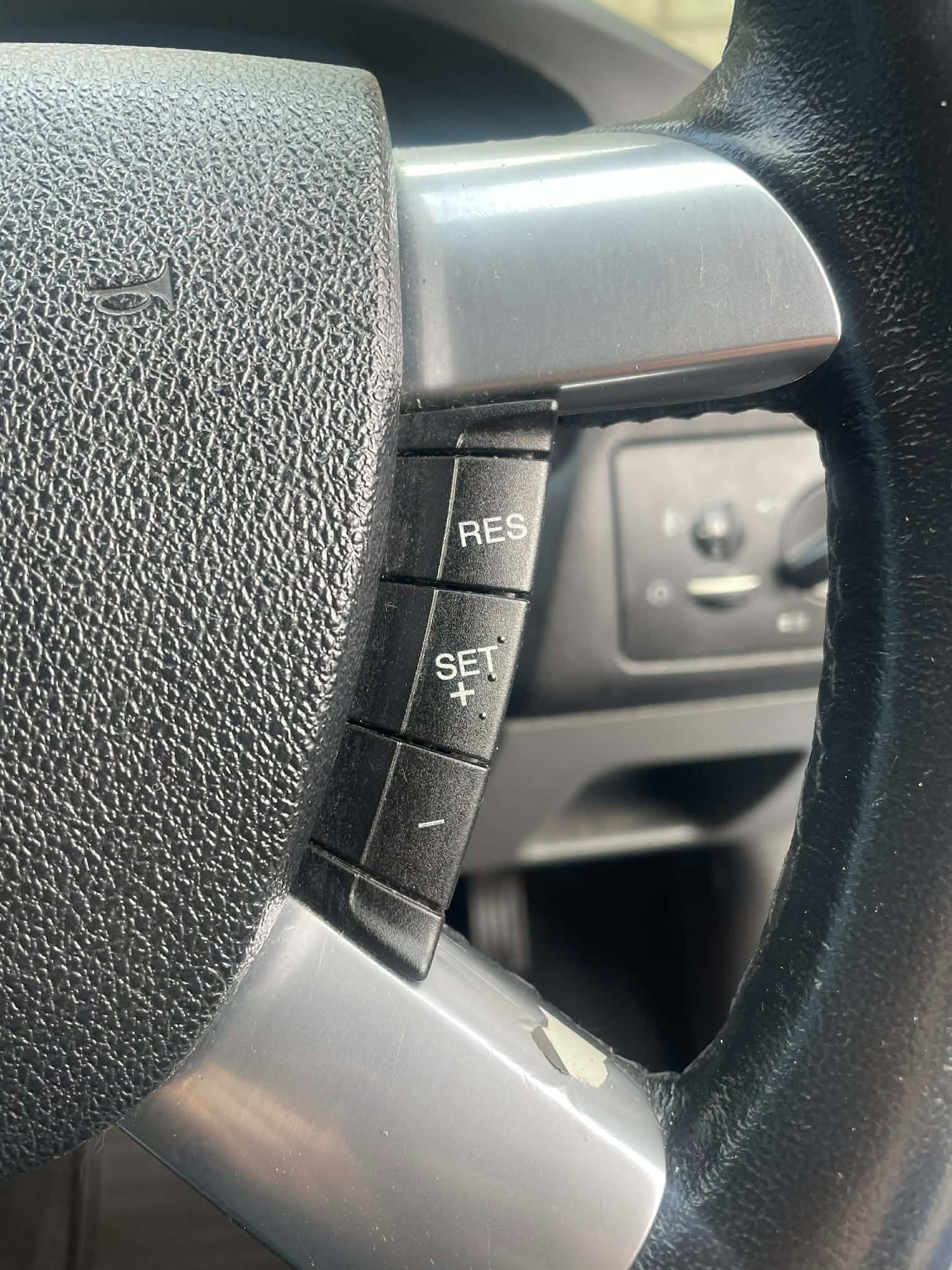 Used Ford Focus 2010 for sale - 77653875: Photo 17