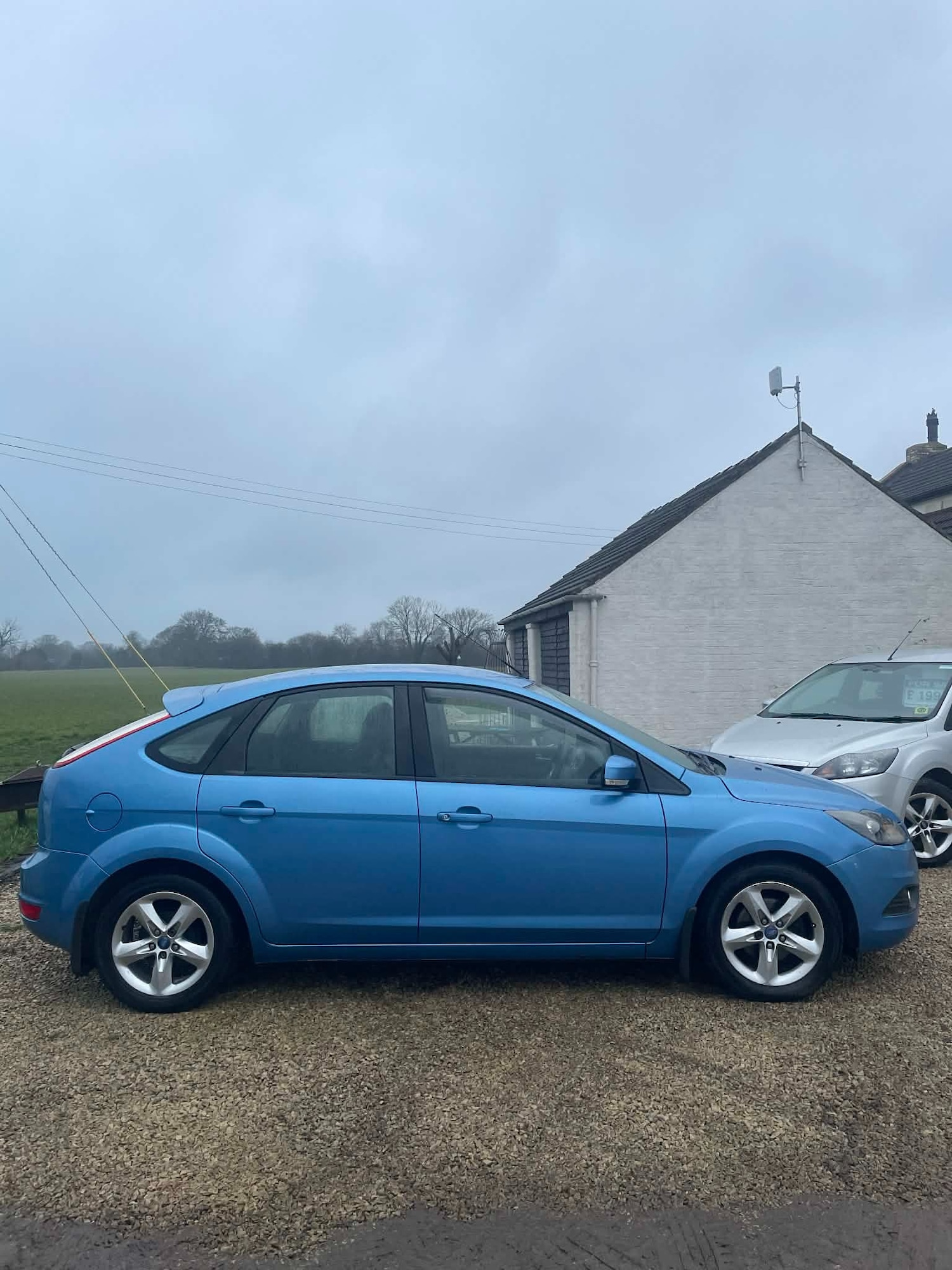 Used Ford Focus 2009 for sale - 77611174: Photo 2