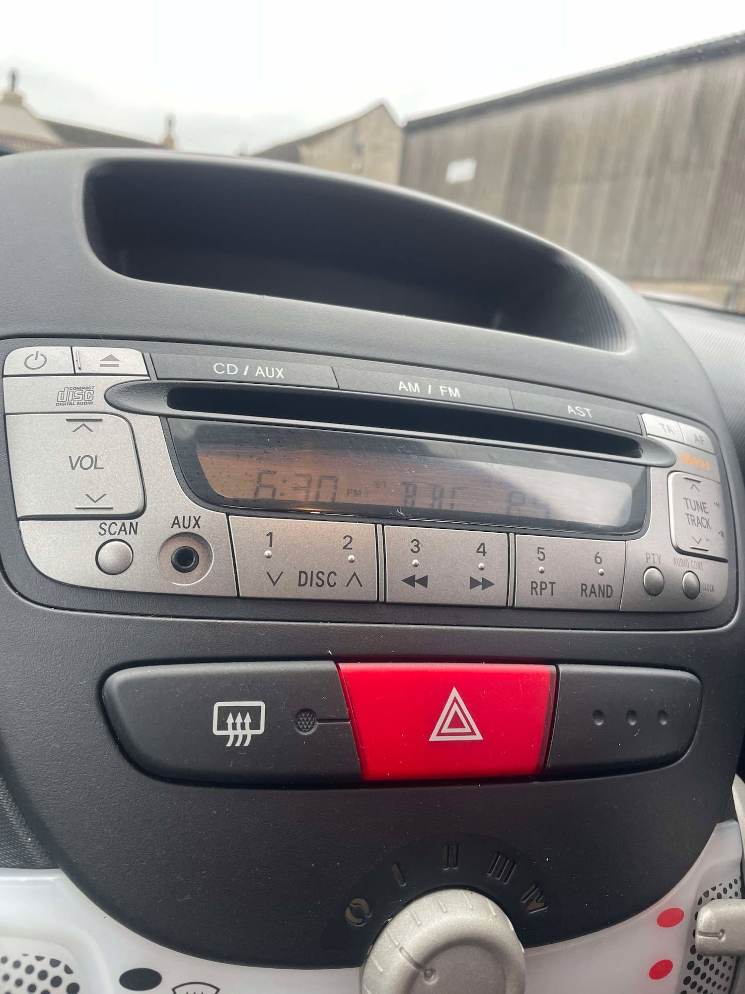 Used Citroen C1 2012 for sale - 76591606: Photo 12