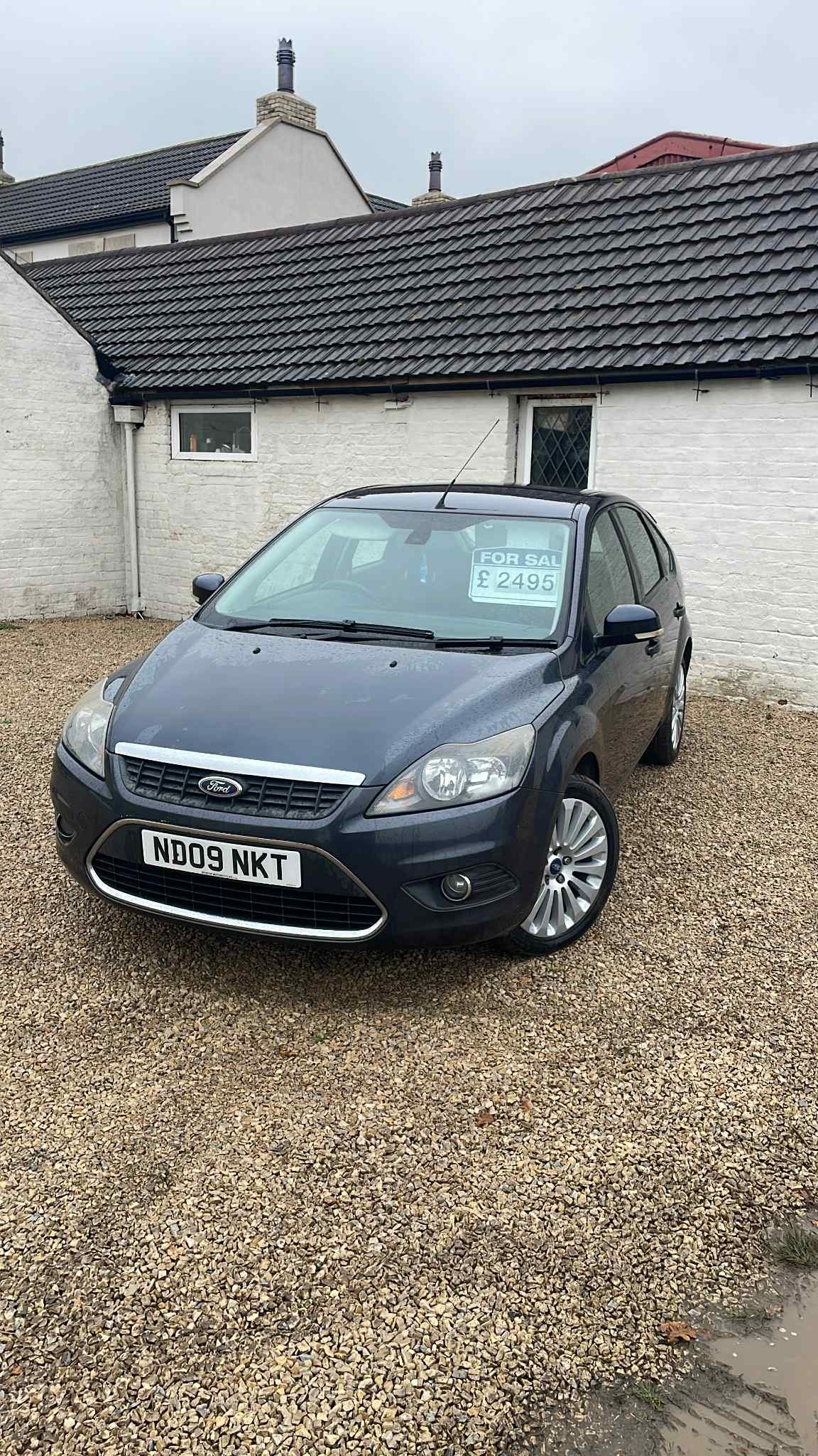 Used Ford Focus 2009 for sale - 76861883: Photo 22