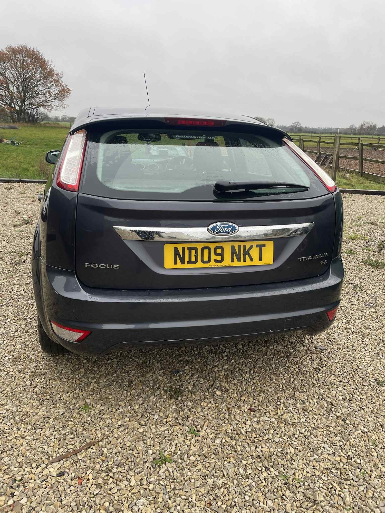 Used Ford Focus 2009 for sale - 76861883: Photo 4