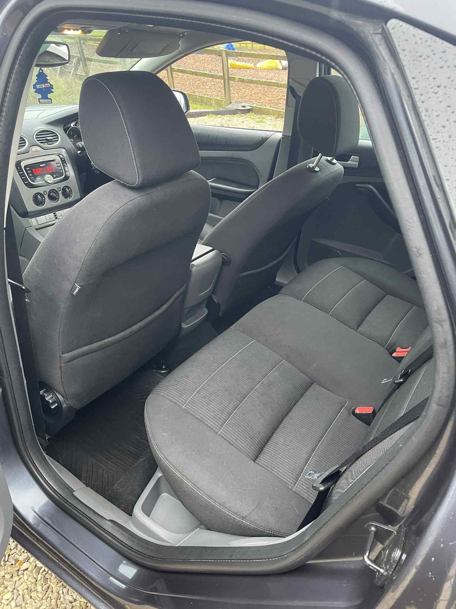 Used Ford Focus 2009 for sale - 76861883: Photo 7