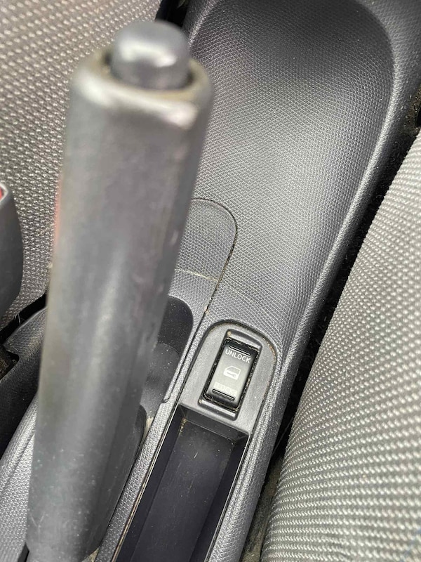 Used Nissan Micra 2003 for sale - 75666674: Photo 13