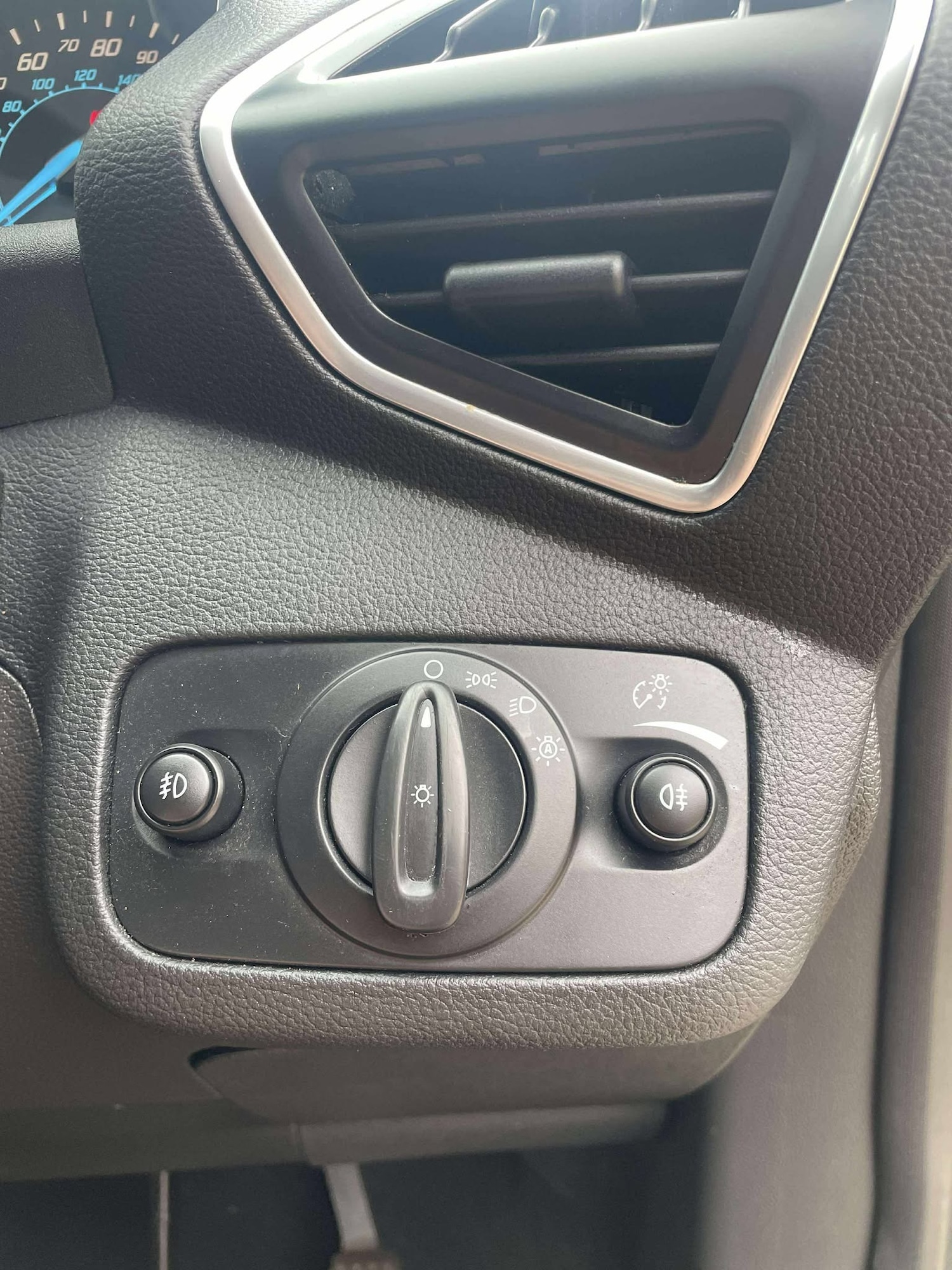 Used Ford Kuga 2014 for sale - 76591670: Photo 33