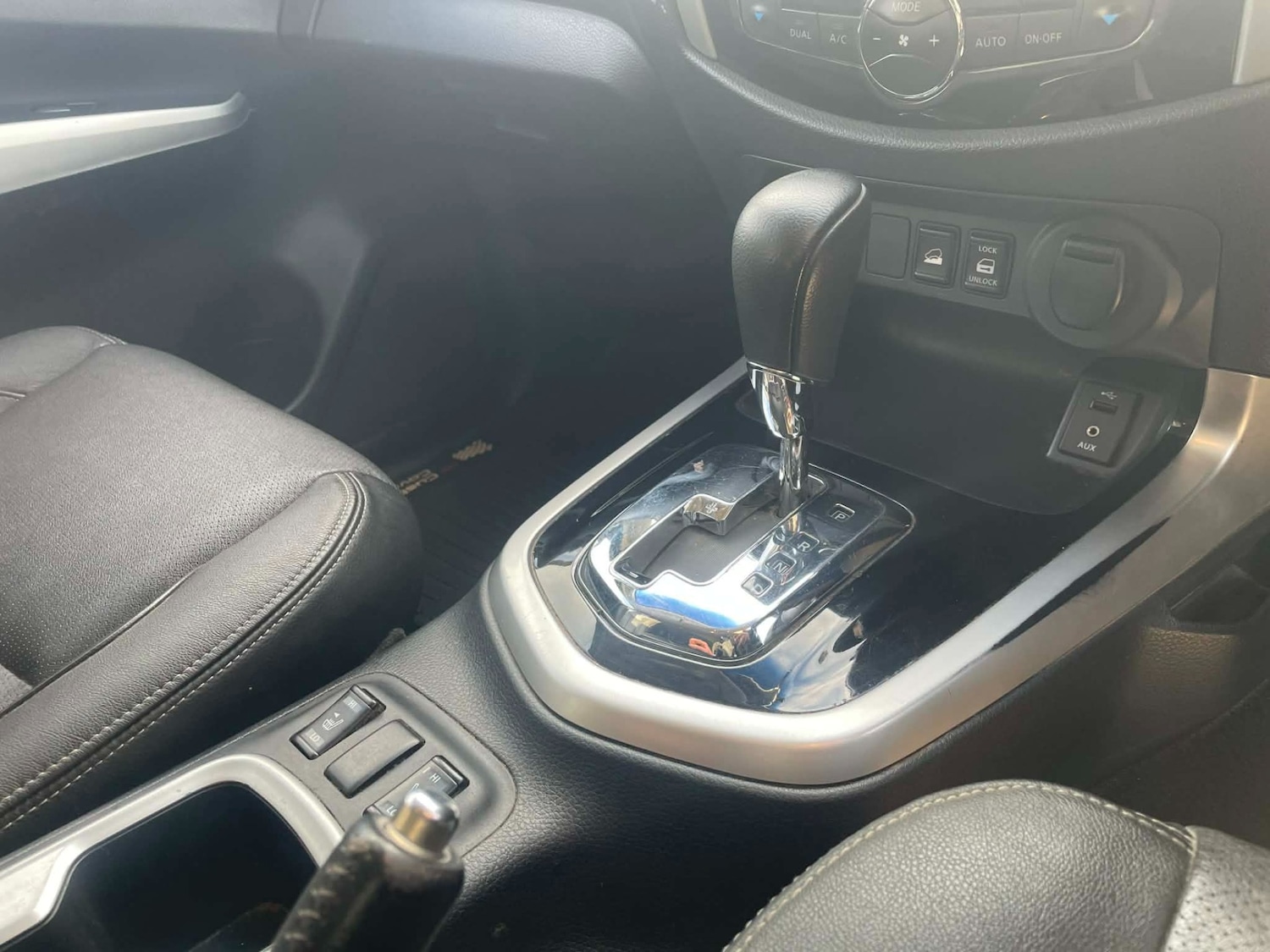 Used Nissan Navara 2017 for sale - 77878382: Photo 12