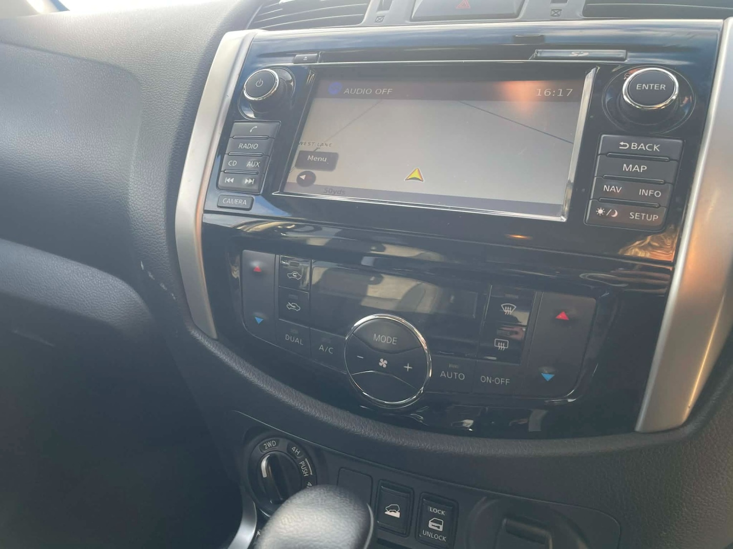 Used Nissan Navara 2017 for sale - 77878382: Photo 13