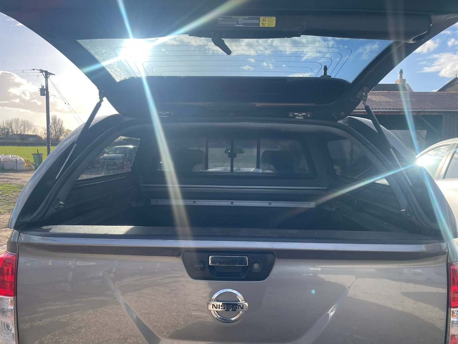 Used Nissan Navara 2017 for sale - 77878382: Photo 5