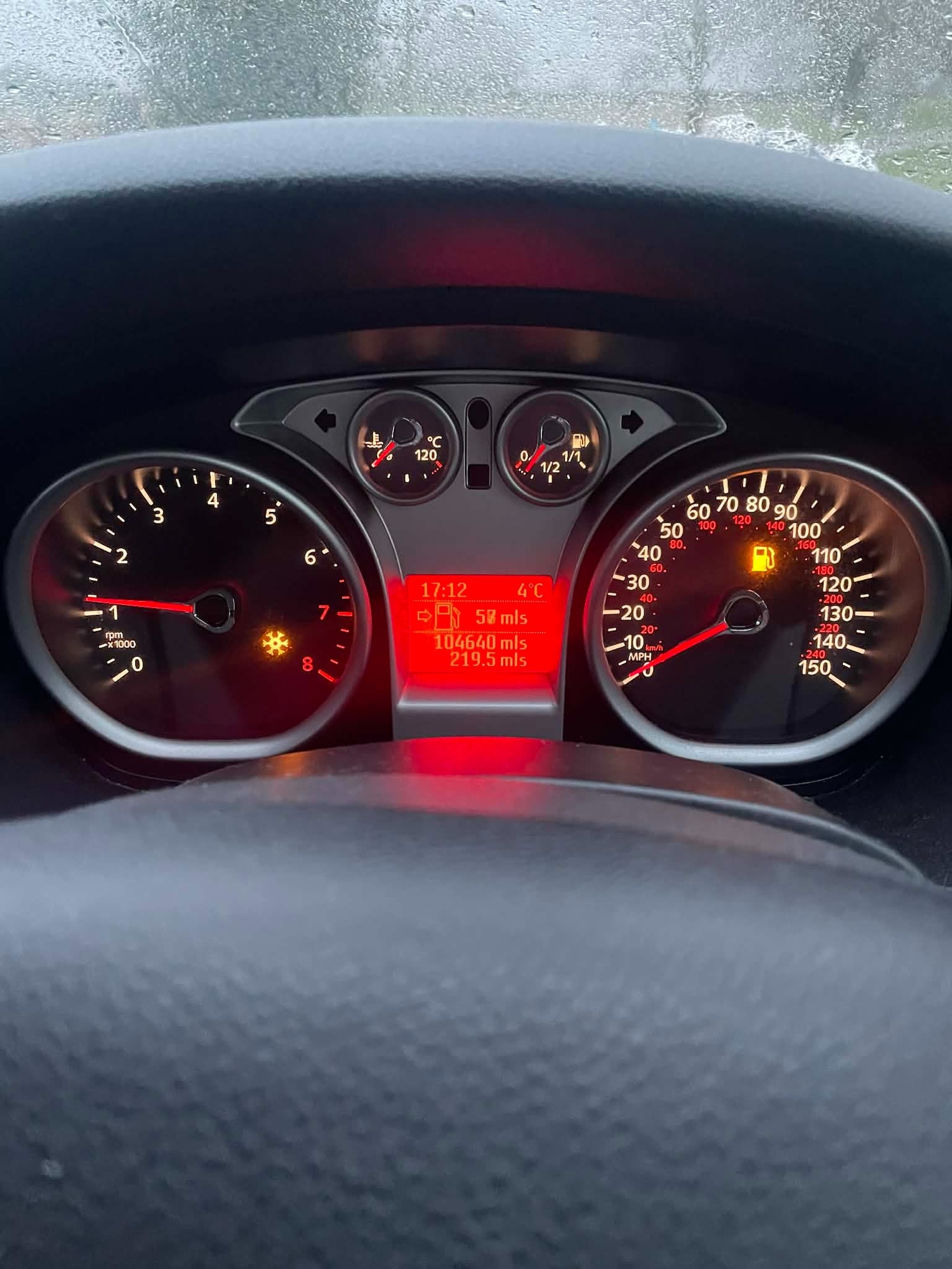 Used Ford Focus 2010 for sale - 77482364: Photo 12