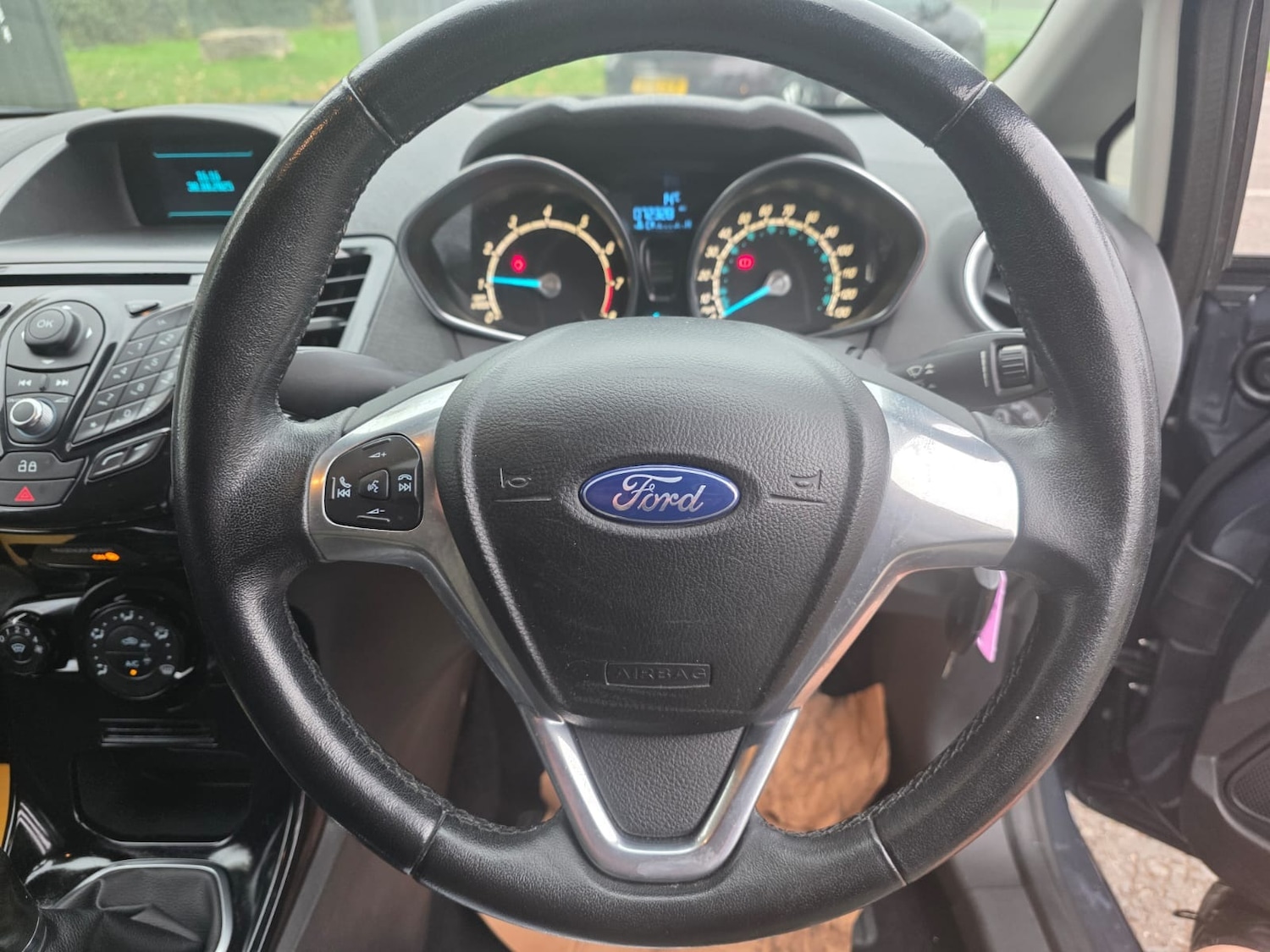 Used Ford Fiesta 2014 for sale - 76415013: Photo 13