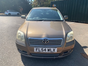Used Toyota Avensis 2004 for sale - 79515259: Photo