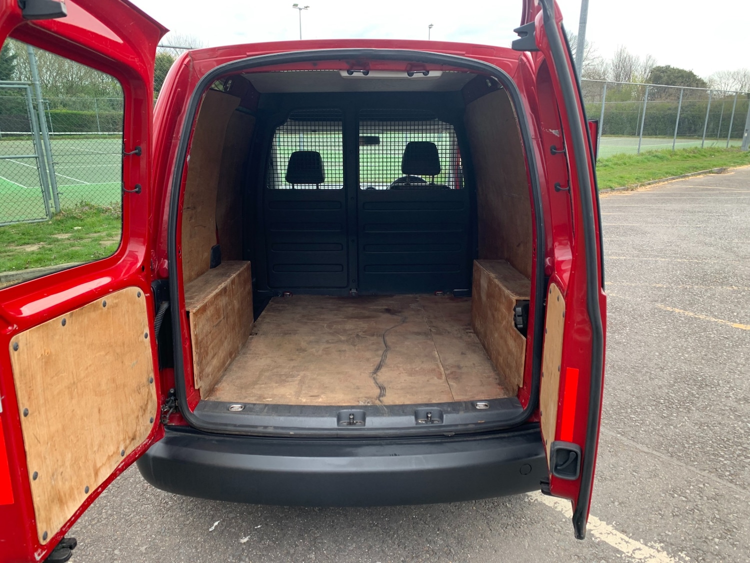 Used Volkswagen Caddy 2010 for sale - 78077610: Photo 16