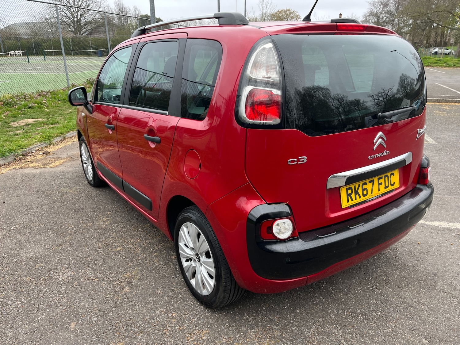 Used Citroen C3 Picasso 2017 for sale - 78000637: Photo 10