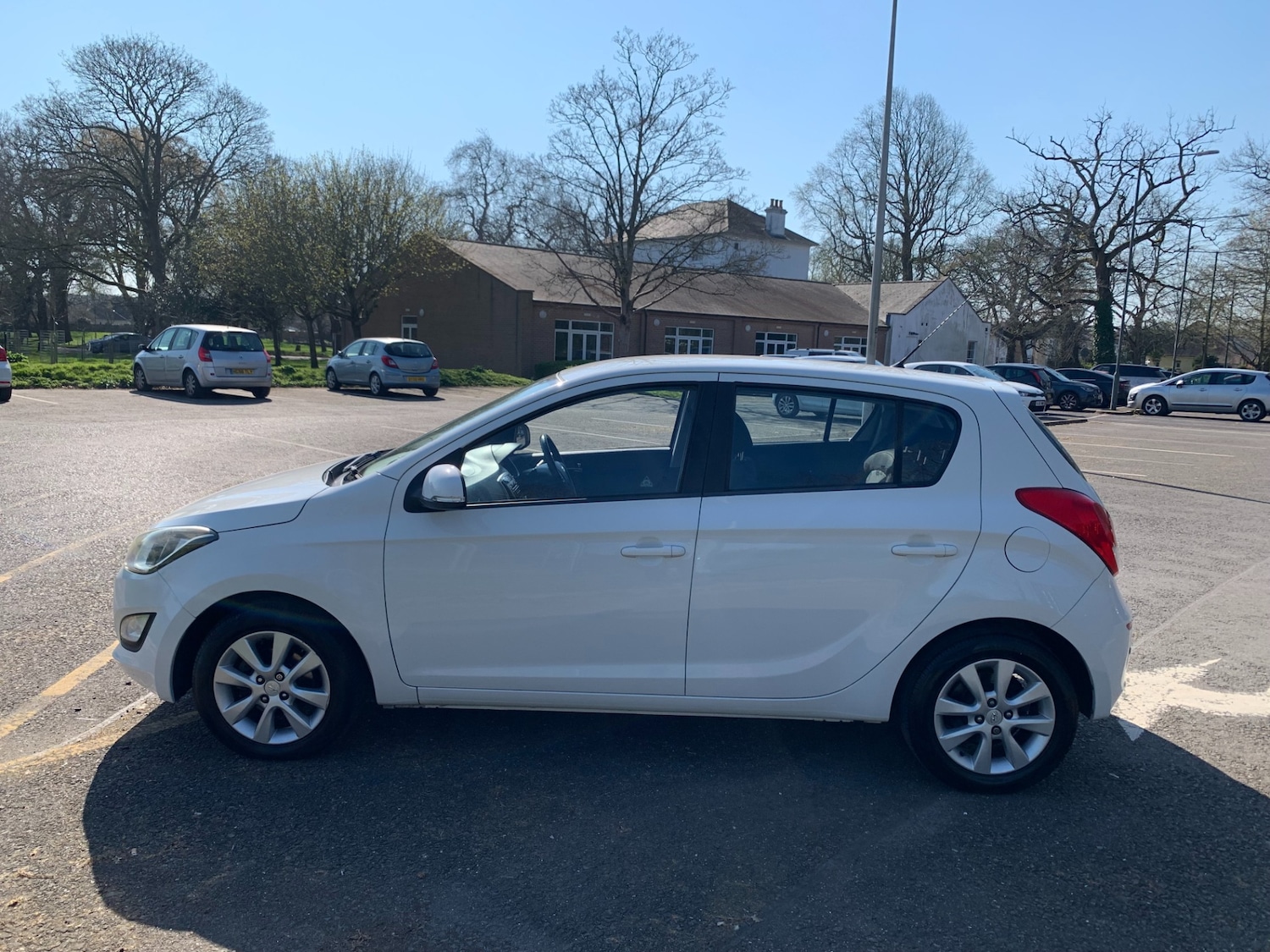 Used Hyundai i20 2012 for sale - 77945811: Photo 10