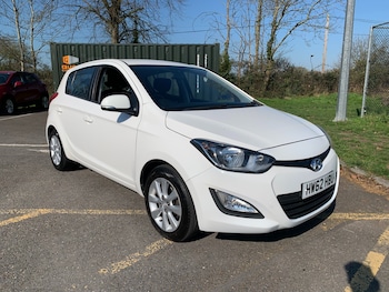 Used Hyundai i20 2012 for sale - 77945811: Photo