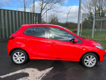 Used Mazda Mazda2 2011 for sale - 77519009: Photo