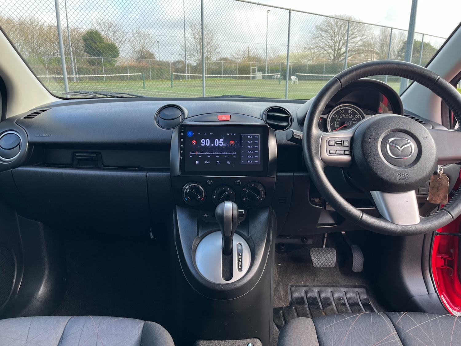 Used Mazda Mazda2 2011 for sale - 77519009: Photo 8