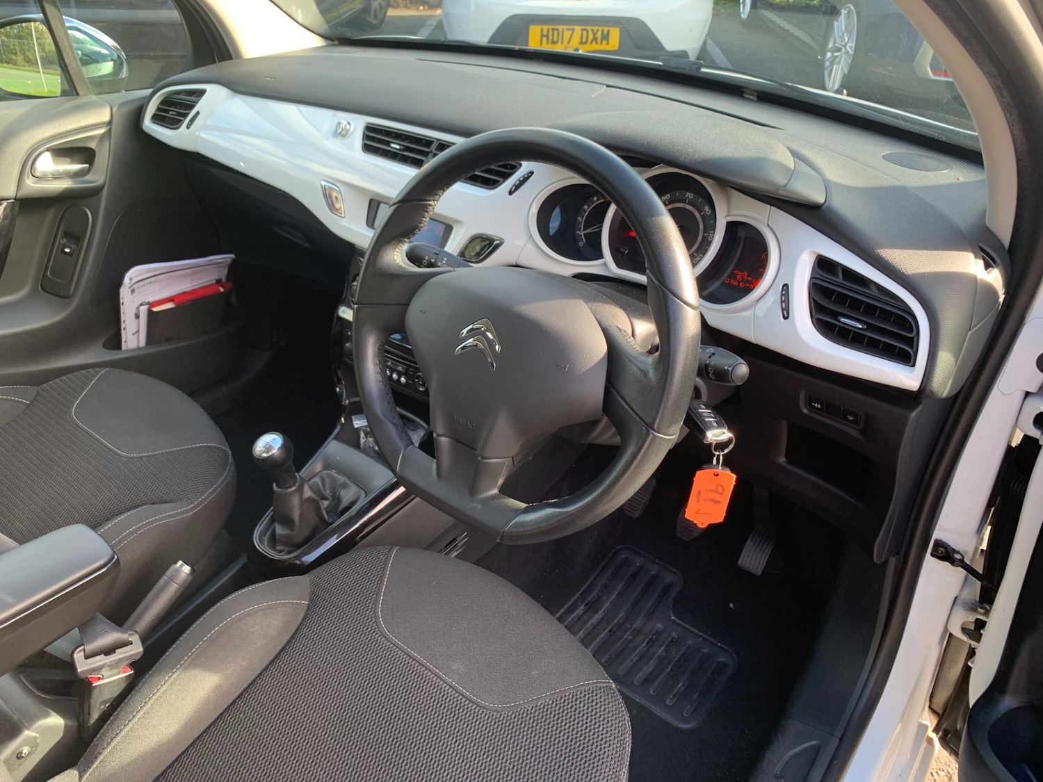 Used Citroen C3 2013 for sale - 76330978: Photo 18