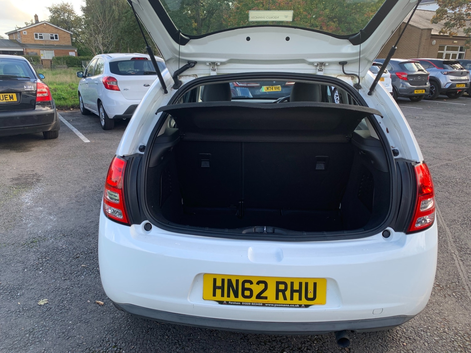 Used Citroen C3 2013 for sale - 76330978: Photo 9