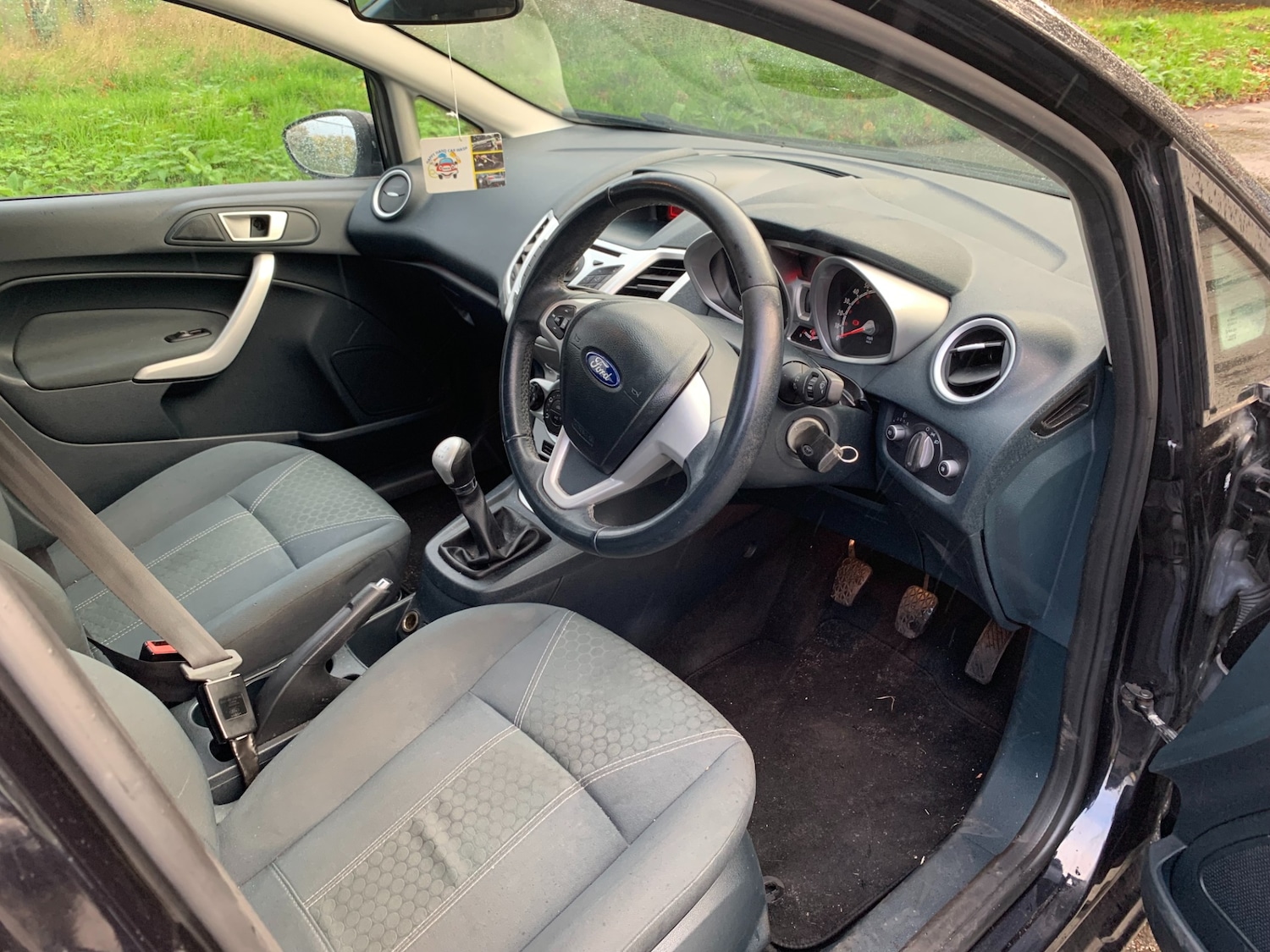 Used Ford Fiesta 2011 for sale - 76322381: Photo 4