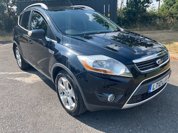 Used Ford Kuga 2010 for sale - 79240949: Photo