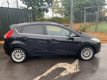 Used Ford Fiesta 2013 for sale - 79571845: Photo