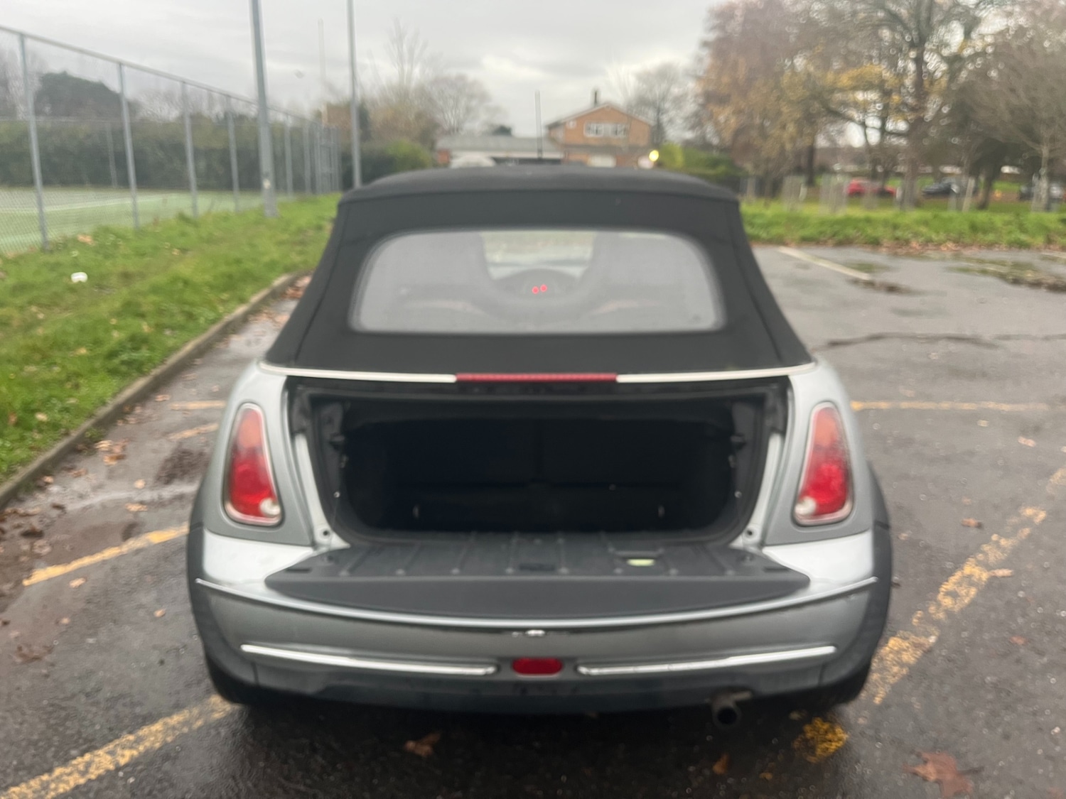 Used MINI Convertible 2004 for sale - 76877411: Photo 15