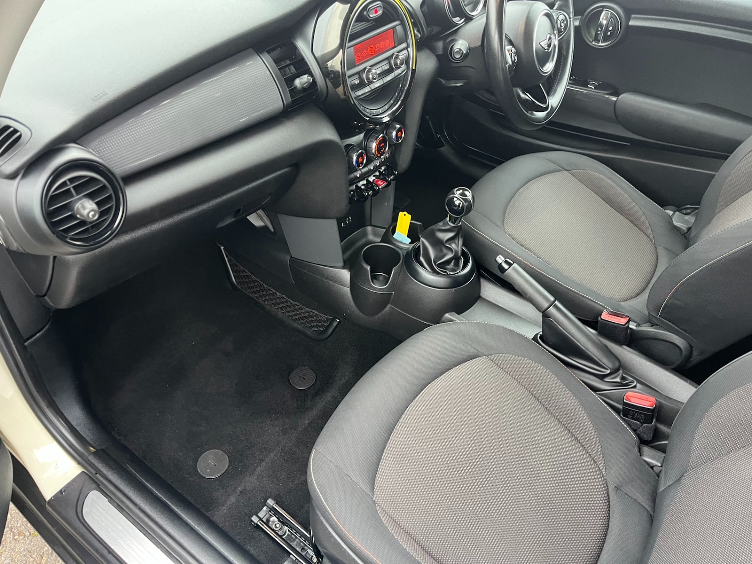 Used MINI Hatch 2014 for sale - 77640816: Photo 14