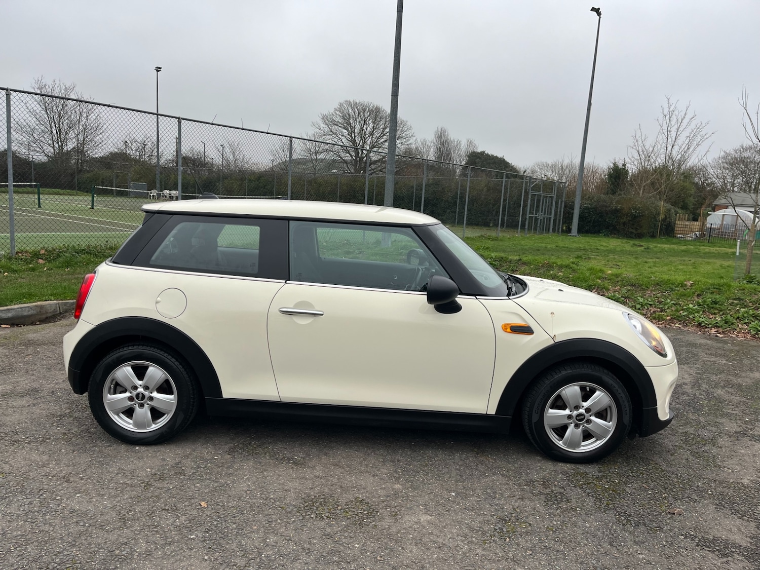 Used MINI Hatch 2014 for sale - 77640816: Photo 2