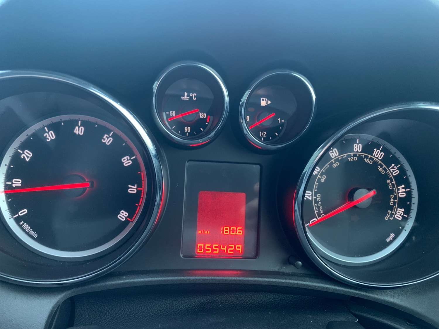 Used Vauxhall Astra 2015 for sale - 77300342: Photo 7