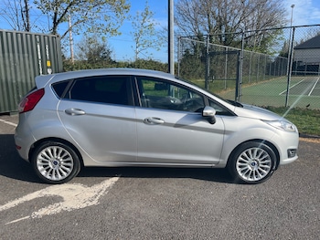 Used Ford Fiesta 2013 for sale - 78222853: Photo