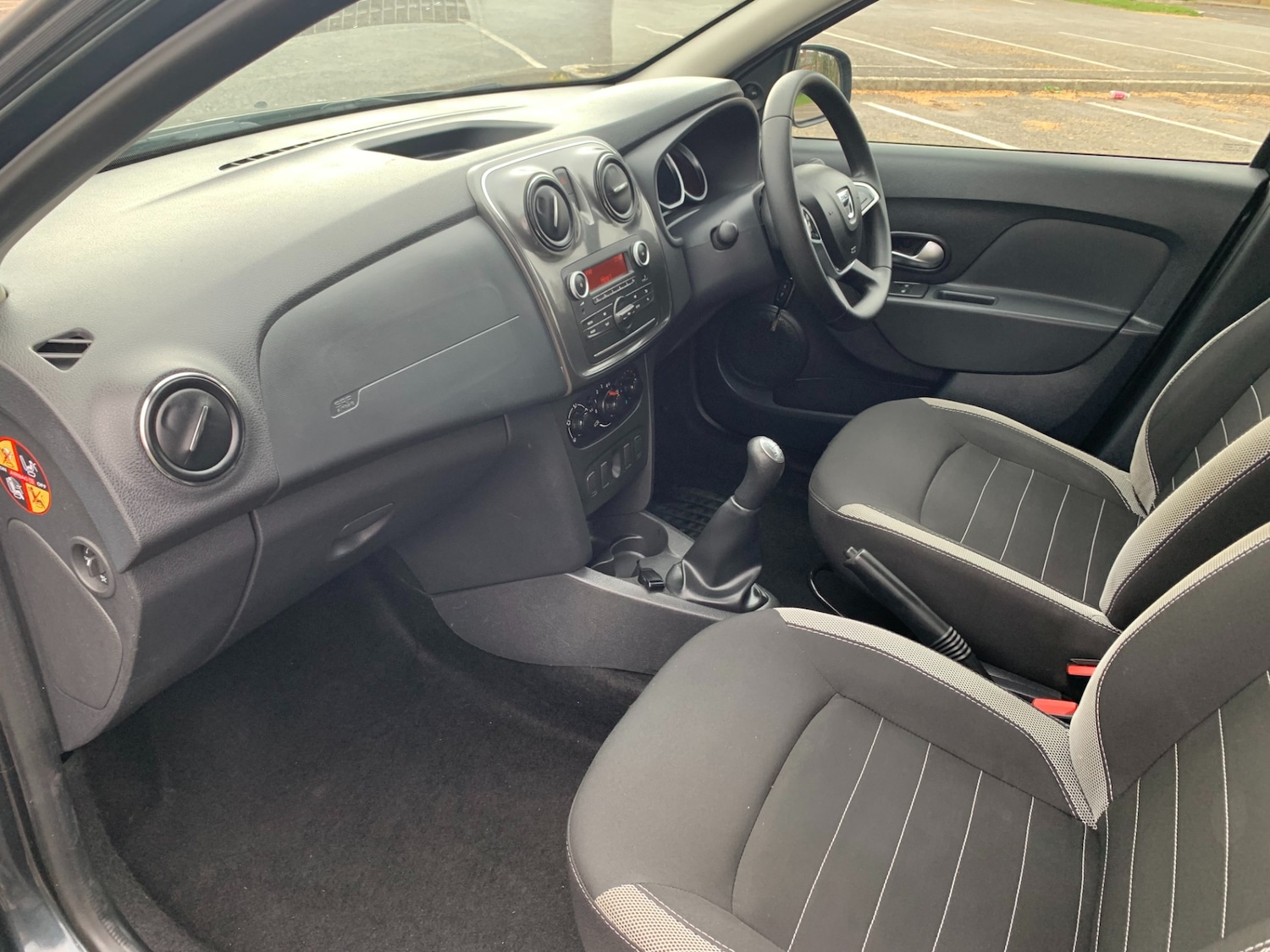 Used Dacia Sandero Stepway 2018 for sale - 78038607: Photo 6