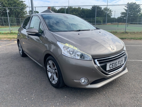 Used Peugeot 208 2015 for sale - 75379471: Photo 1